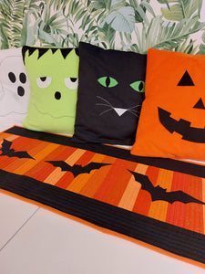 Halloween Table Runner Kit