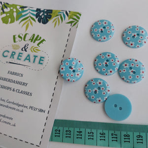 Button 25mm Round, Flowers on Sky Blue