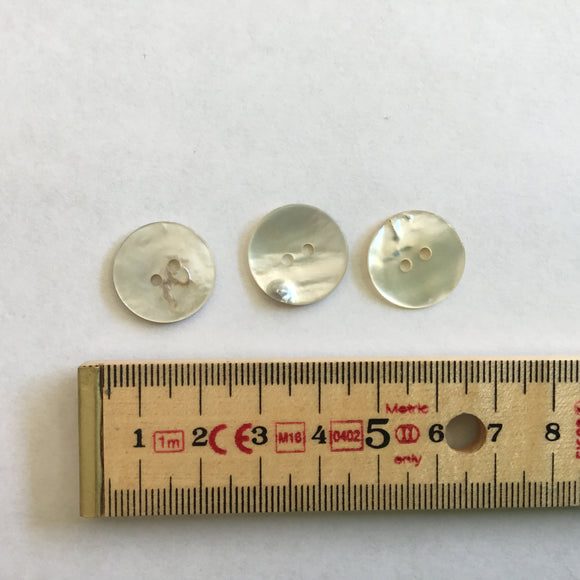 Button 18mm Round Mother Of Pearl Effect