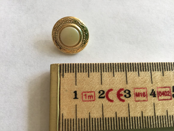Button 15mm Shank Round Pearl with Gold Rim