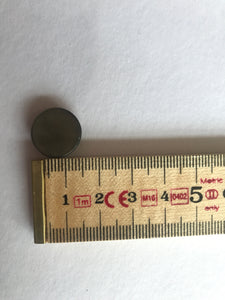 Button 15mm Round Grey